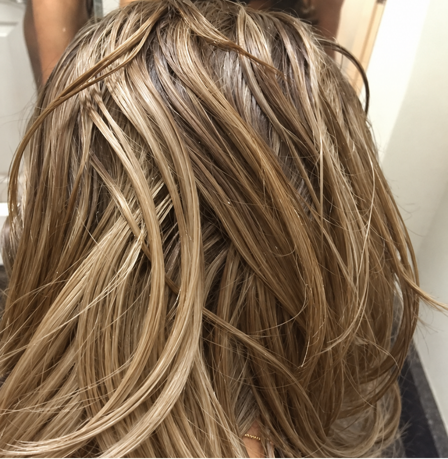 Hair looking greasy and weighed down after applying minoxidil